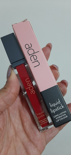 رژلب مایع ادن